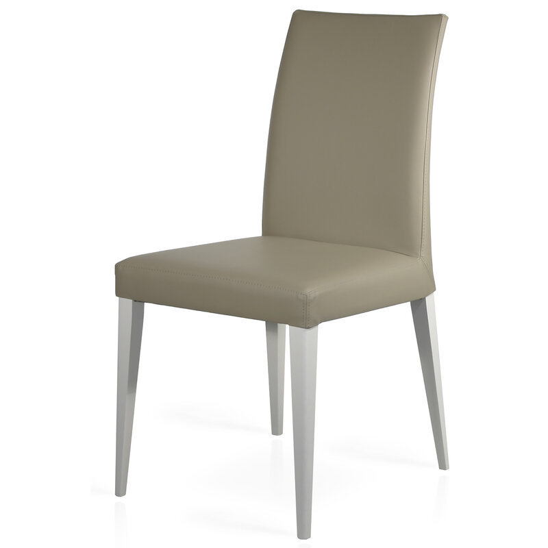 Busetto S204 <p>Modern chair made in solid beech or ash wood, available in a choice of finishes 1