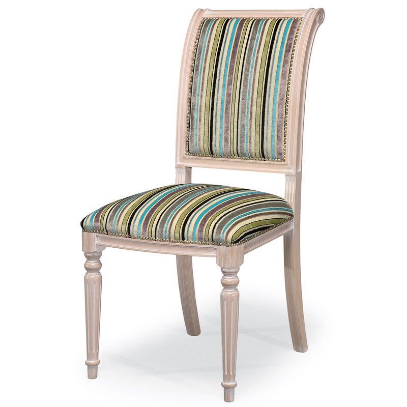 Busetto S668 Classical chair in solid beech wood, available in a choice of finishes 1