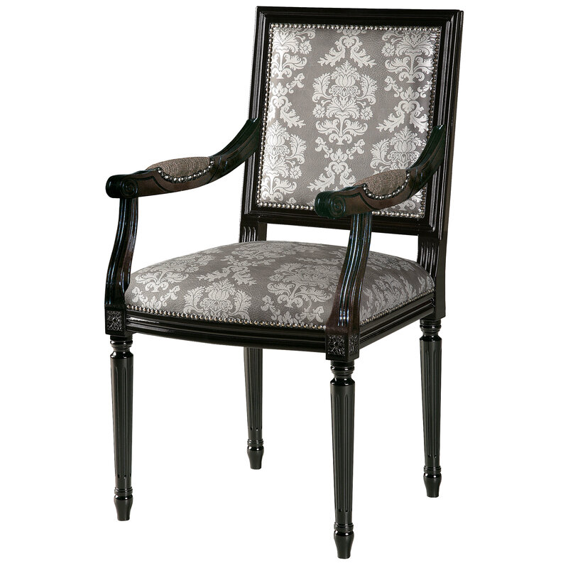 Busetto S717A Poltroncina con braccioli dal design classico in massello di faggio, verniciatura personalizzabile in tinte da campionario 1