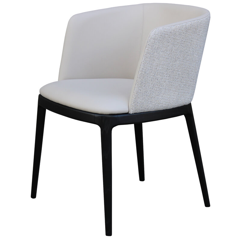Busetto P009A <p>Modern chair with armrest made in solid beech or ash wood, available in a choice of finishes 1