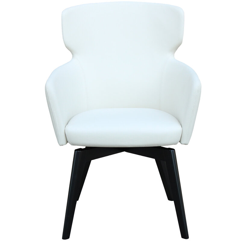 Busetto P273 <p>Poltroncina moderna con braccioli in massello di faggio, verniciatura personalizzabile in tinte da campionario 2