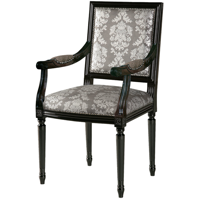 Busetto S717A Poltroncina con braccioli dal design classico in massello di faggio, verniciatura personalizzabile in tinte da campionario 1