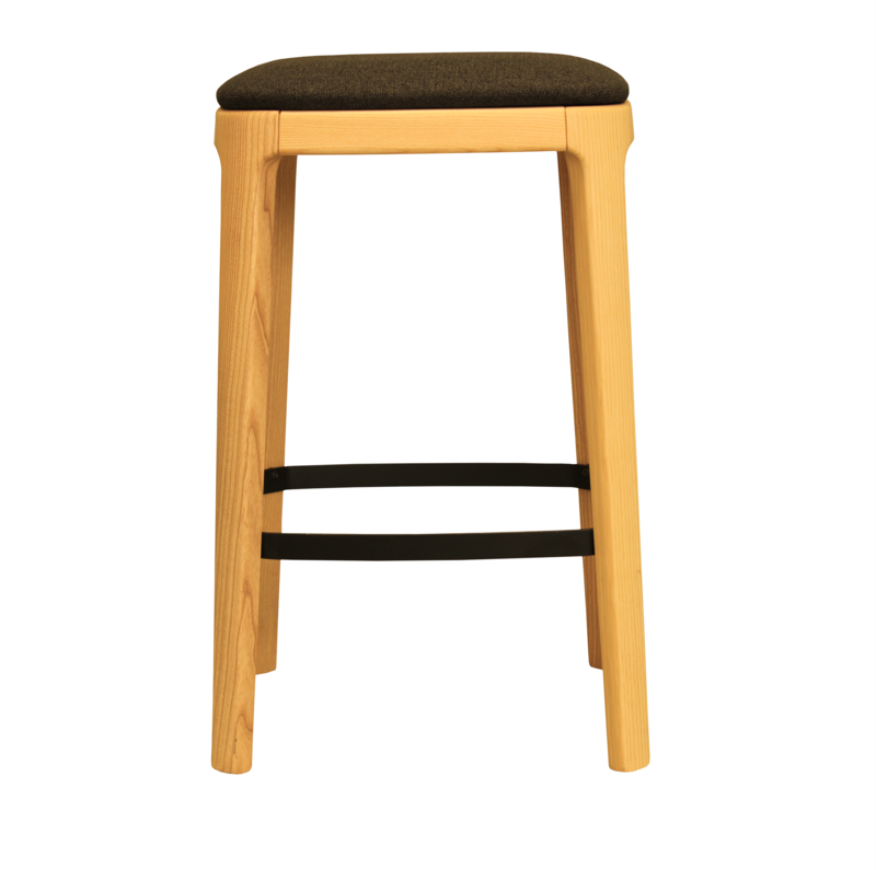 Busetto S035SBG <p>Sgabello moderno in massello di frassino 2