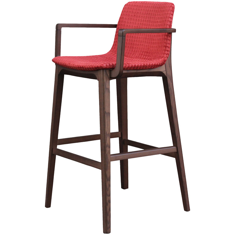 Busetto S061SA <p><strong>ATTENZIONE: MODELLO DISPONIBILE PER QUANTITA' MINIMA DI 30 PEZZI&nbsp;</strong>Sgabello moderno con braccioli in massello di faggio o frassino 1