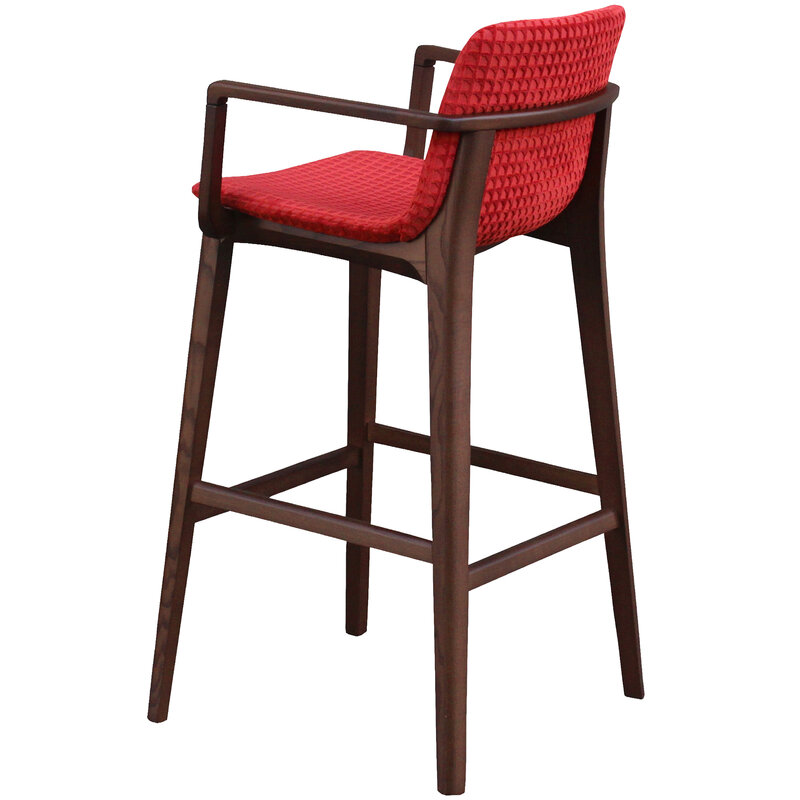 Busetto S061SA <p><strong>ATTENZIONE: MODELLO DISPONIBILE PER QUANTITA' MINIMA DI 30 PEZZI&nbsp;</strong>Sgabello moderno con braccioli in massello di faggio o frassino 4