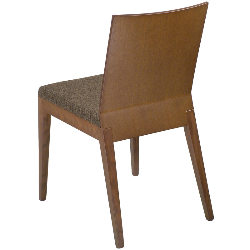 Busetto S098Q <p><strong>ATTENTION: MODEL AVAILABLE FOR MOQ OF 100 PIECES.&nbsp;</strong>Contemporary chair made in solid ash wood, available in a choice of finishes 2