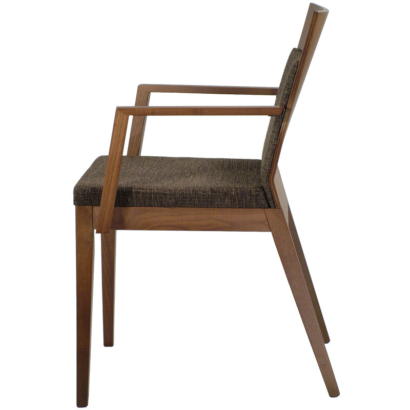 Busetto S098QA <p><strong>ATTENTION: MODEL AVAILABLE FOR MOQ OF 100 PIECES.&nbsp;</strong>Contemporary chair with armrest made in solid ash wood, available in a choice of finishes 2