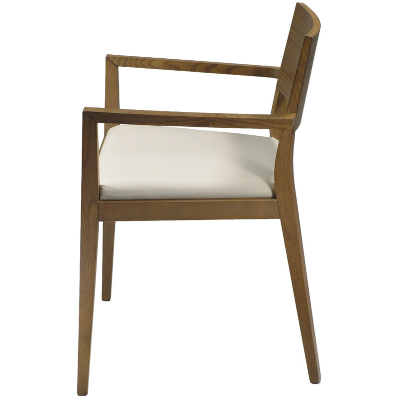 Busetto S112BA <p><strong>ATTENZIONE: SEDIA DISPONBILE SOLO PER QUANTITA' MINIMA 100 PEZZI 2